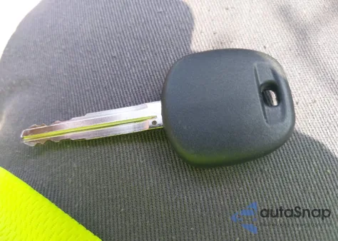 2005 Toyota Camry Xle V6 from USA, damaged, VIN 4T1BF30K85U091671